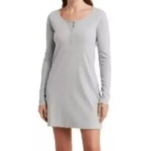 💚 Abound Size M dress